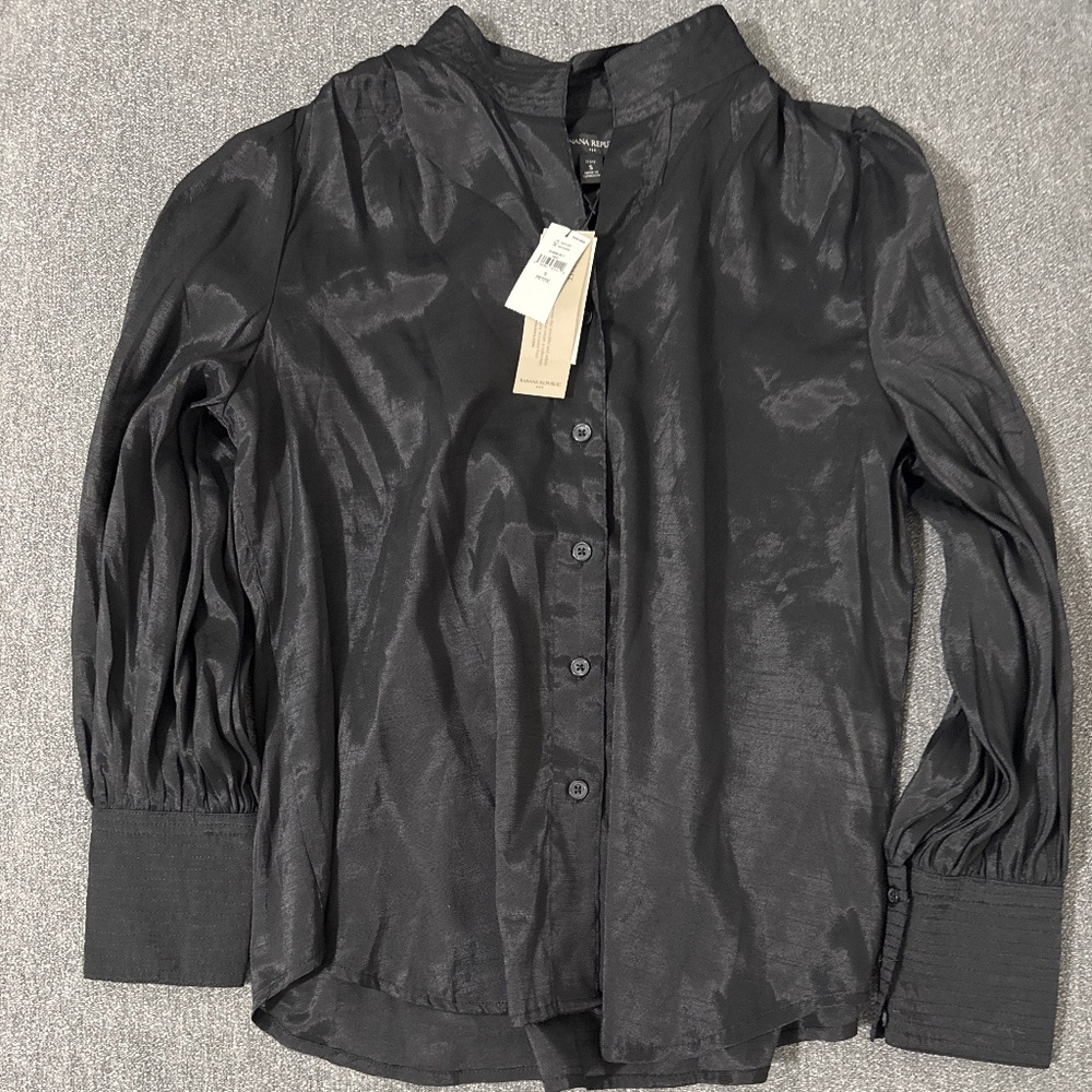 BR Women’s button down